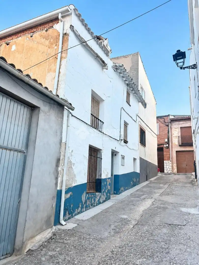 Vista exterior de Casa adosada en venda en Santa Cruz de la Zarza