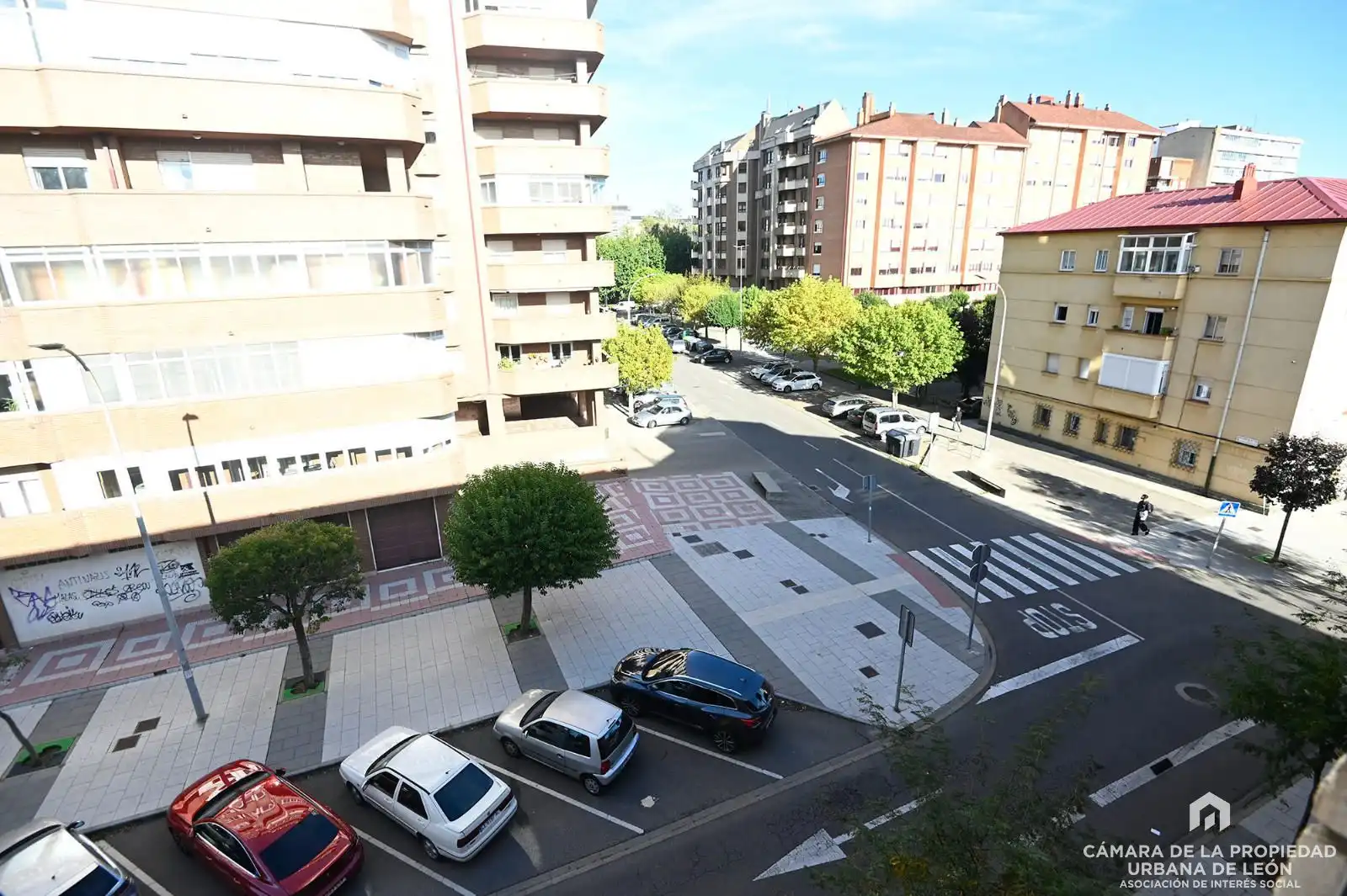 Vista exterior de Piso en venta en La Vega - La Sal