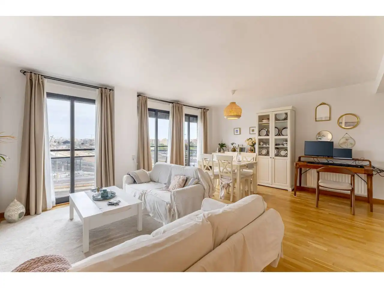 Piso con ascensor en venta en Avenida César Giorgeta, imagen 3
