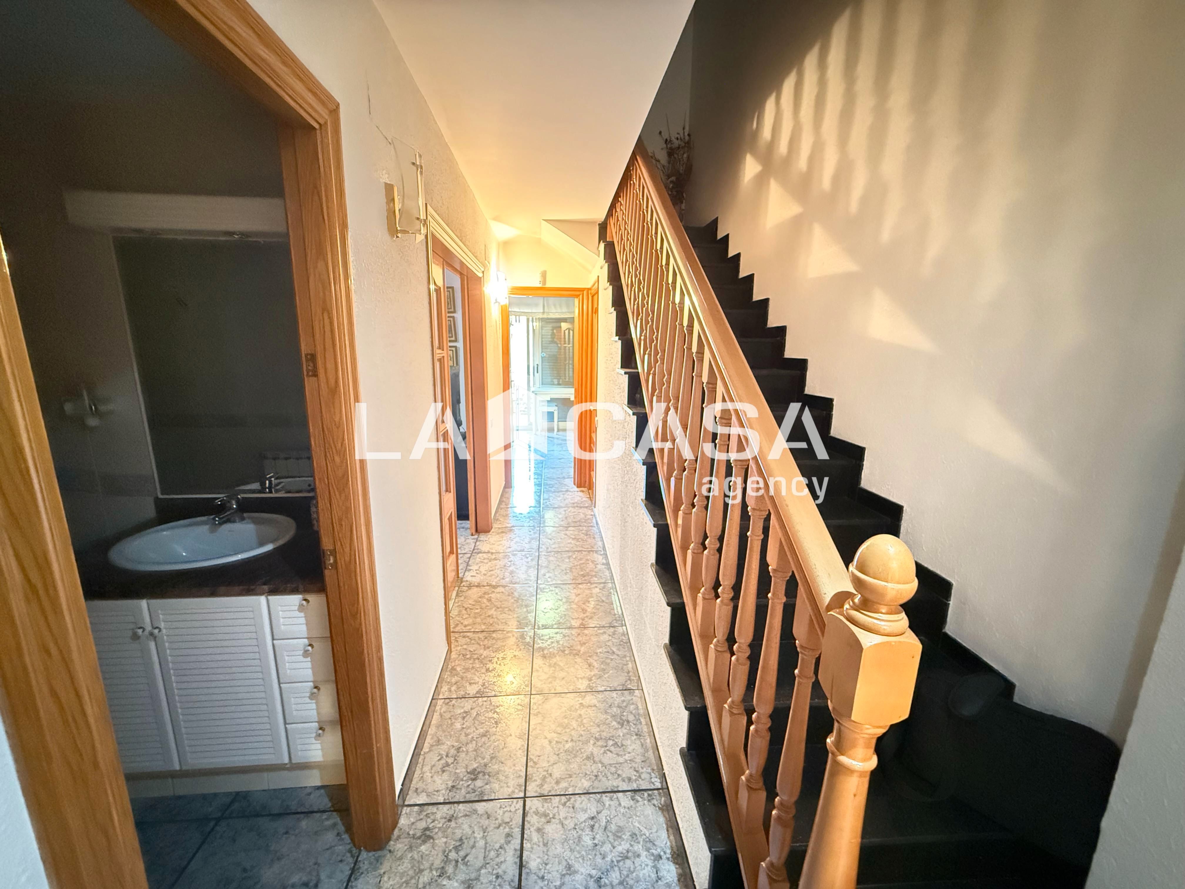 Single-family semi-detached for sale in Granollers  with Terrace, Storage room and Balcony