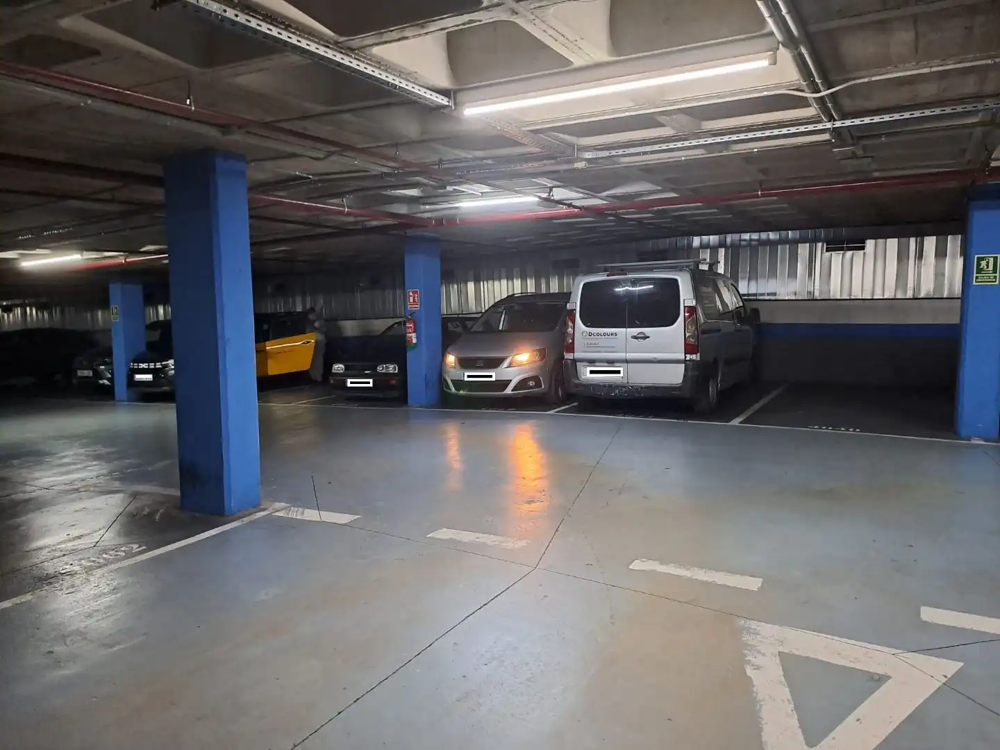 Parking of Garage for rent in Badalona