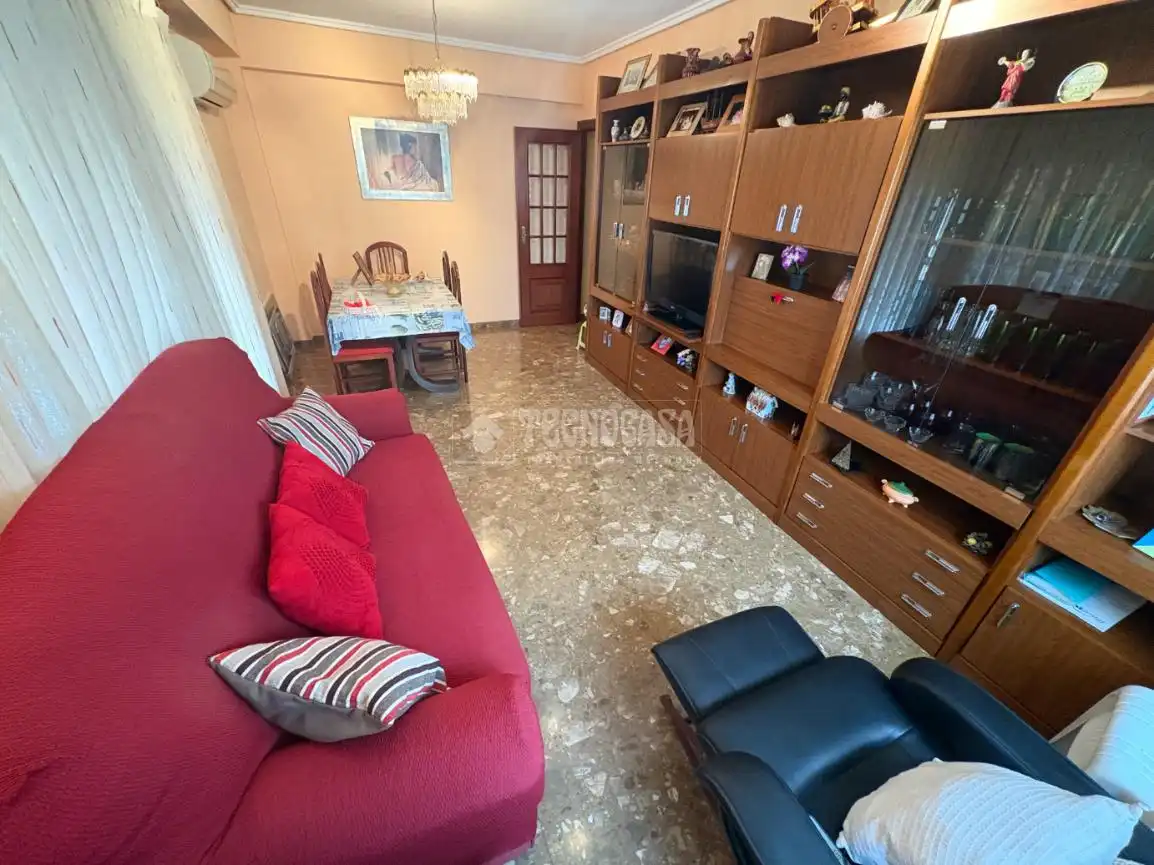 Sala de estar de Piso en venta en Burjassot con Aire acondicionado y Balcón