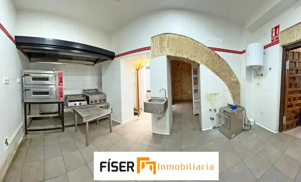 Küche von Gebäude zum Verkauf in Zafra