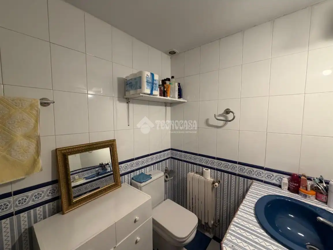 Baño de Piso en venta en Fuente El Saz de Jarama con Aire acondicionado