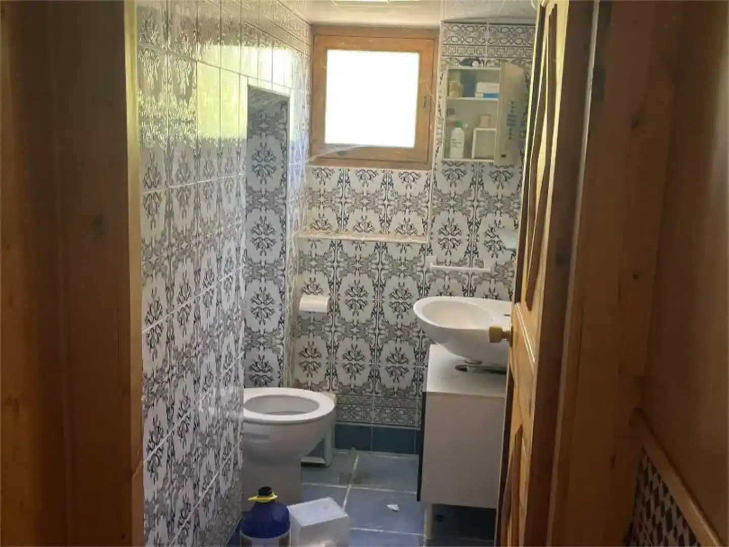 Bany de Pis en venda en Penàguila amb Jardí privat, Traster i Piscina