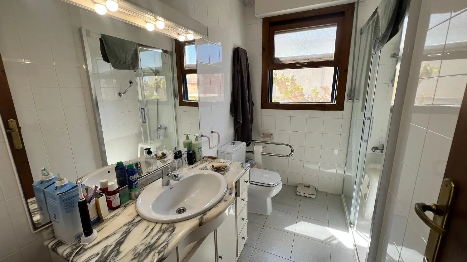 Bany de Casa o xalet en venda en Castellón de la Plana / Castelló de la Plana amb Aire condicionat, Calefacció i Jardí privat