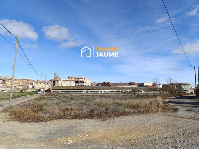 Terreno residencial en Venta en DIPUTACIÓ en Maials