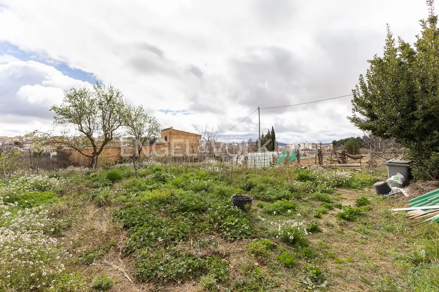 Finca rústica en venda en Requena amb Aire condicionat, Calefacció i Jardí privat