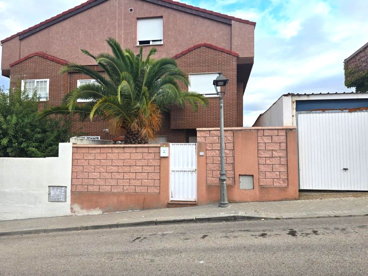 Exterior view of Flat for sale in Villanueva de Perales