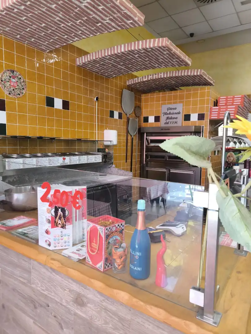 Local comercial en traspàs a Avenida Ramón y Cajal, imagen 4