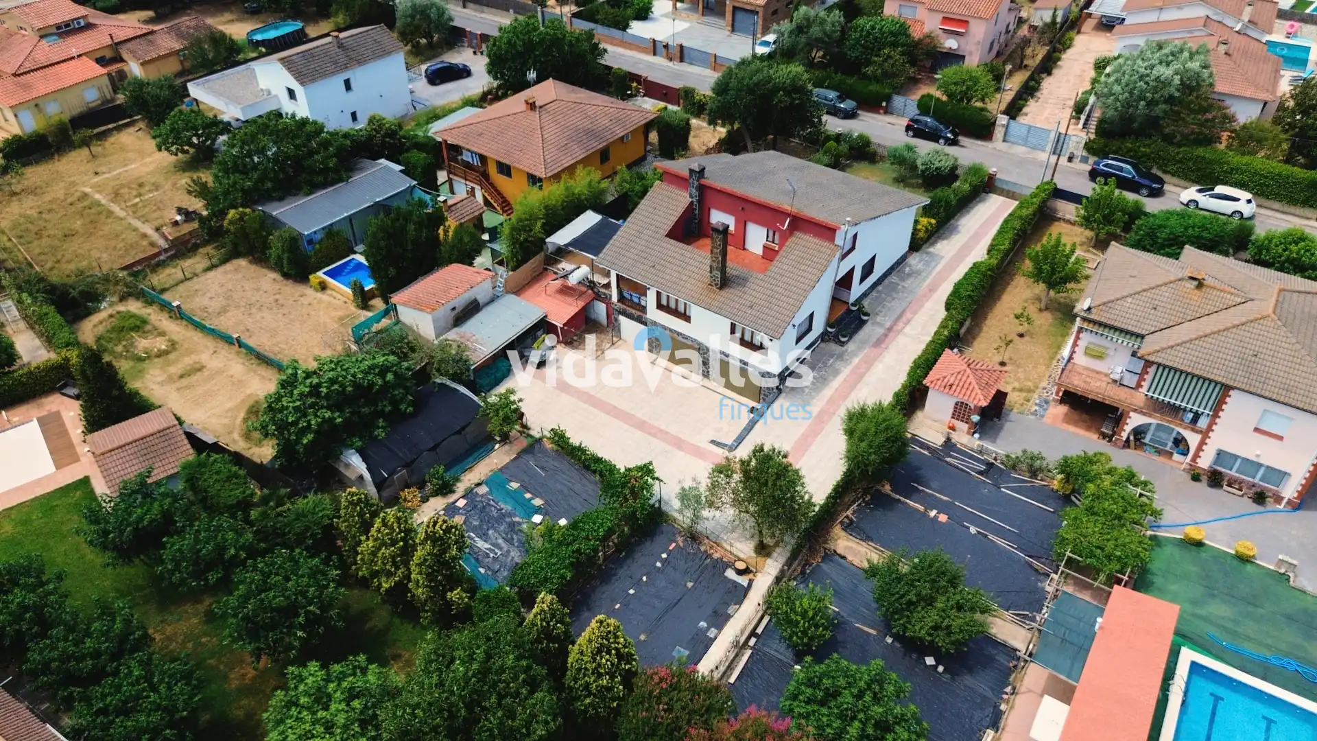 Casa amb piscina en venda a Carrer del Montseny, imagen 11