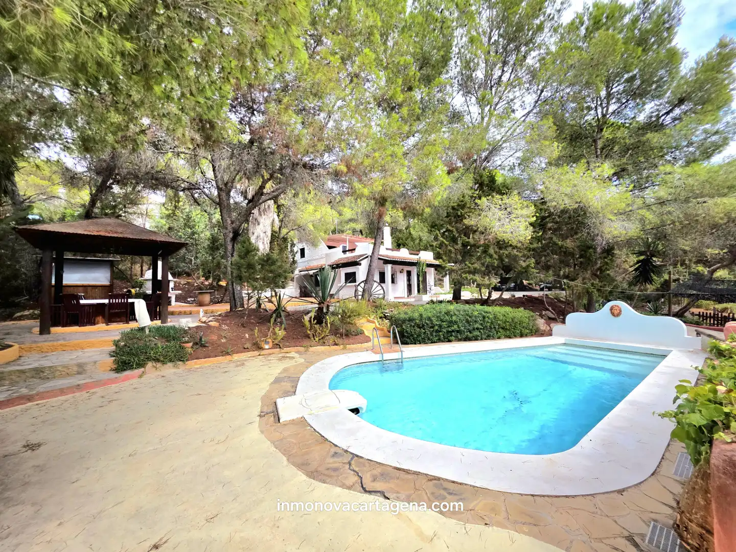 Xalet amb terrassa en venda a Santa Eulària, imagen 2