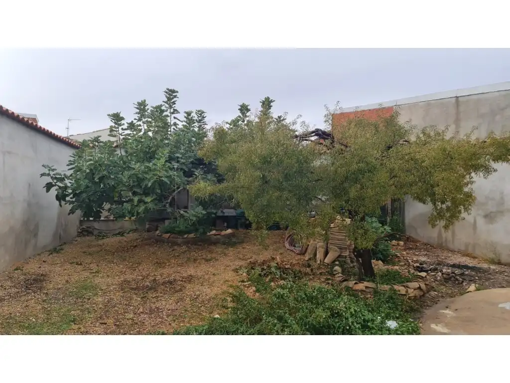 Casa o xalet en venda a Calle San Julián, 3, La Puebla de Almoradiel