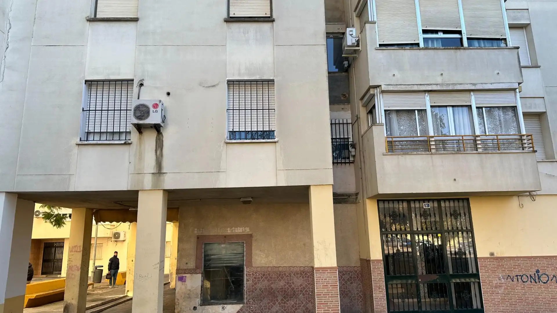 Exterior view of Premises for sale in Jerez de la Frontera
