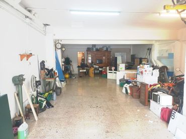 Gewerbefläche zum Verkauf in Carrer ďOrà