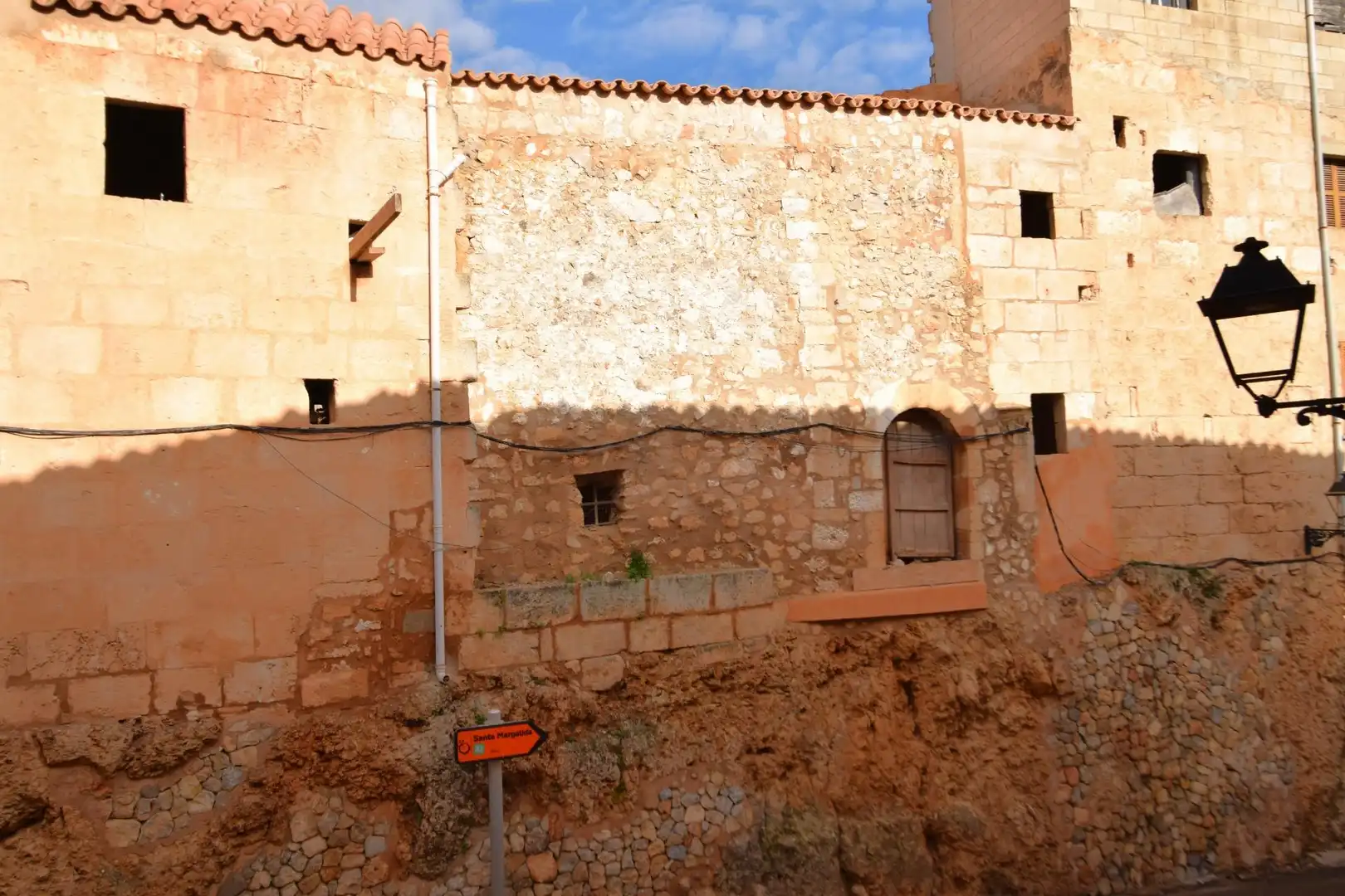 Vista exterior de Casa o xalet en venda en Muro amb Aire condicionat, Calefacció i Jardí privat