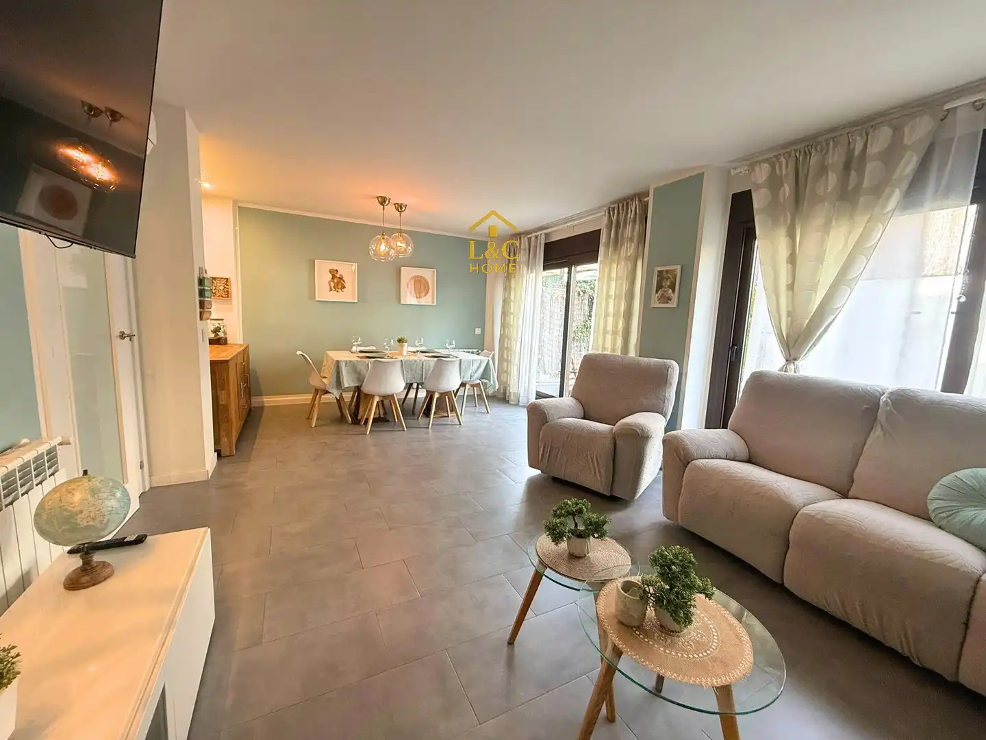 Sala de estar de Casa o chalet en venta en Rivas-Vaciamadrid con Aire acondicionado, Calefacción y Jardín privado