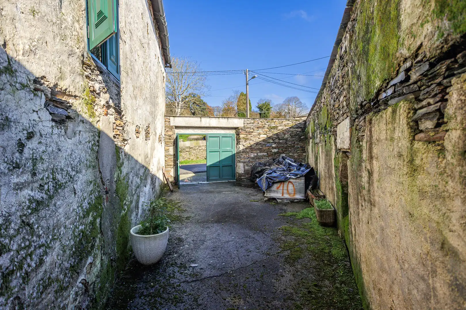 Vista exterior de Casa o chalet en venta en Lugo con Jardín privado, Terraza y Amueblado