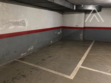 Individuel à vendre à Carrer de la Mare de Déu de Montserrat