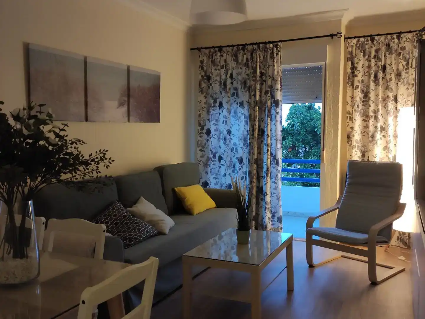 Wohnzimmer von Wohnungen zur Miete in Punta Umbría
