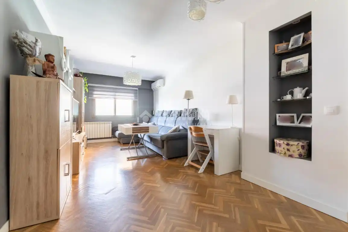 Wohnzimmer von Wohnung zum Verkauf in Las Rozas de Madrid mit Klimaanlage und Heizung