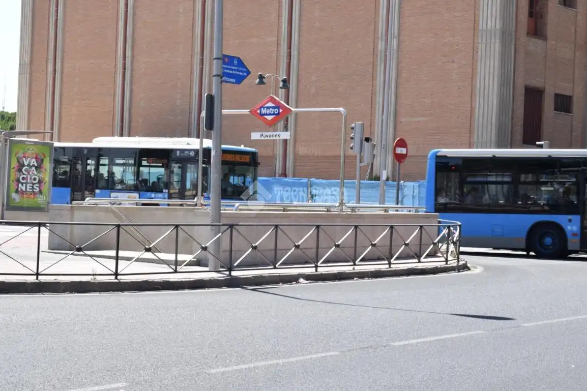 Exterior view of Flat for sale in Madrid  with Terrace