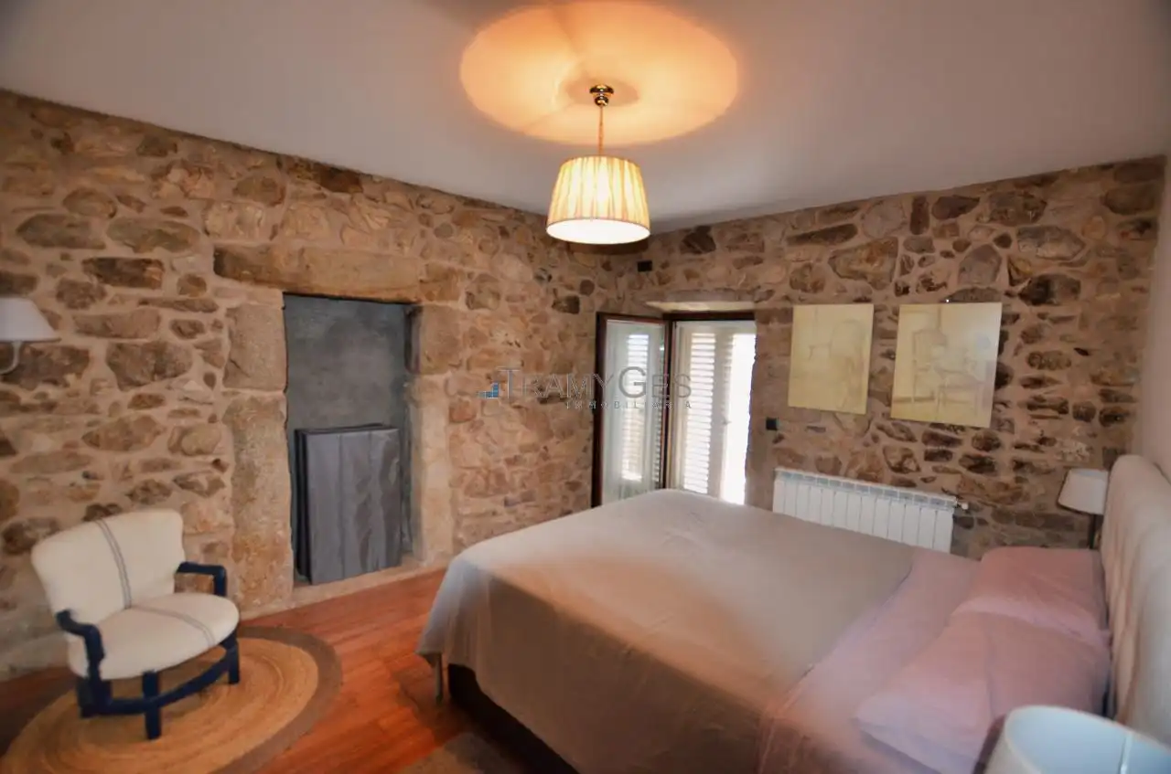 Dormitori de Casa o xalet en venda en O Rosal   amb Calefacció, Jardí privat i Terrassa
