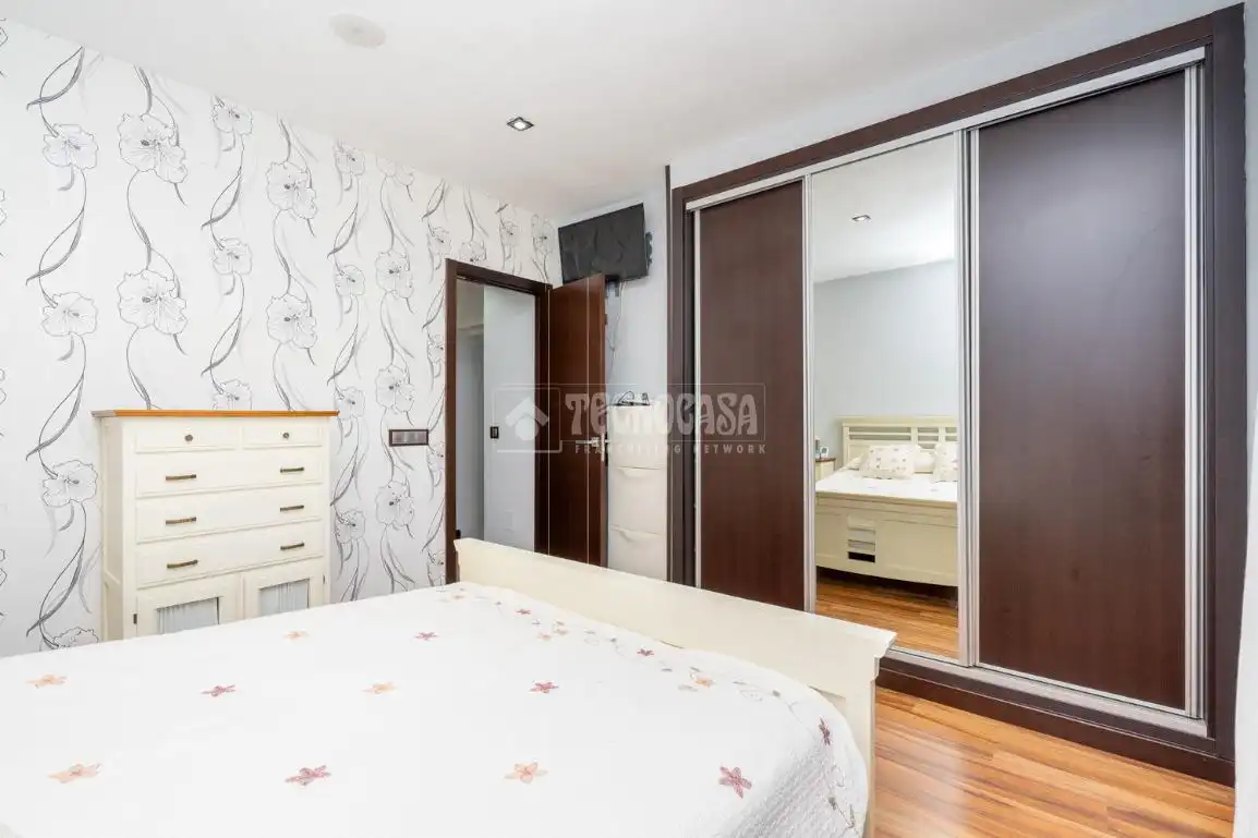 Bedroom of Detached homes for sale in Manzanares El Real  with Heating, Private garden and Terrace