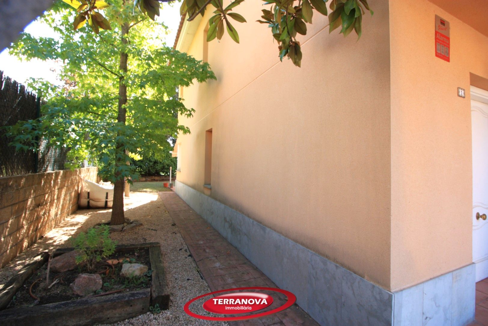 Exterior view of House or chalet for sale in L'Ametlla del Vallès  with Air Conditioner, Heating and Private garden