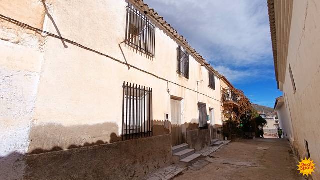 Casa adosada en Venta en Oria