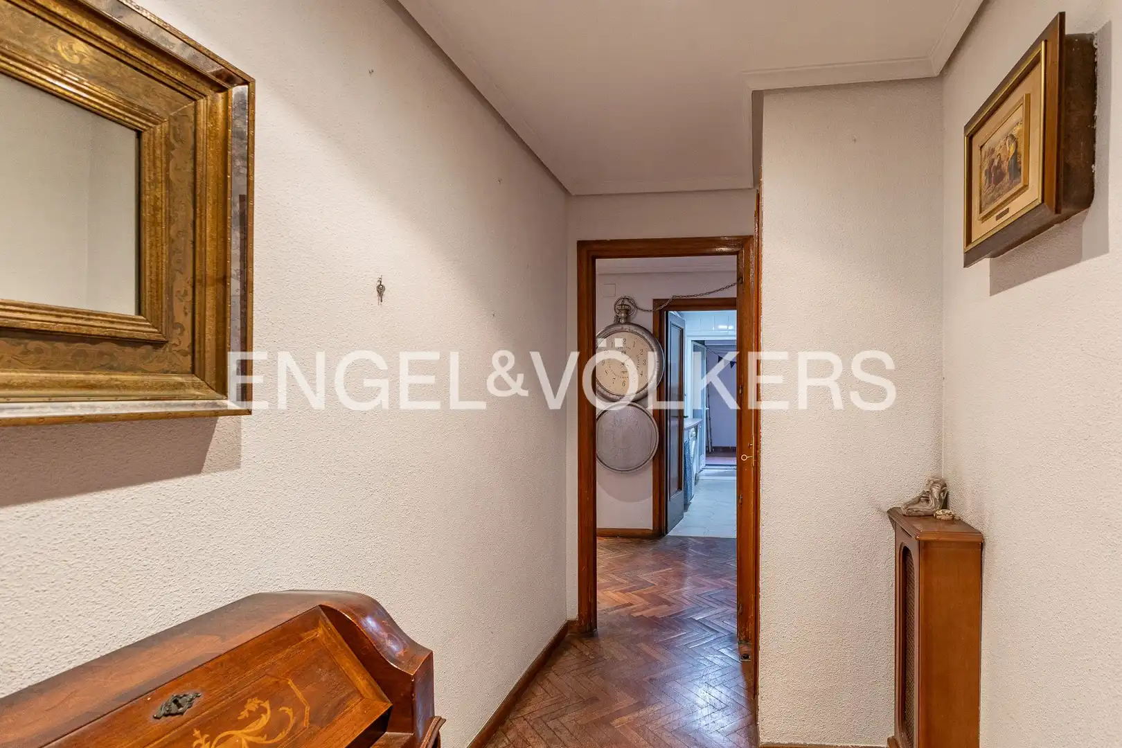 Wohnung zum Verkauf in Madrid mit Heizung und Parkett