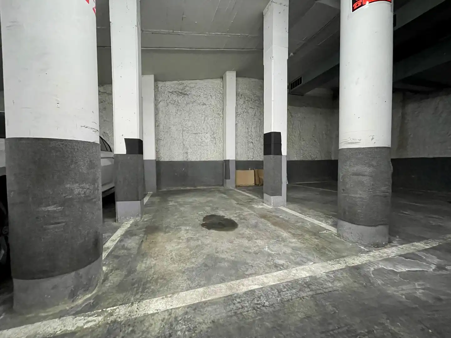 Garage for sale in Badalona