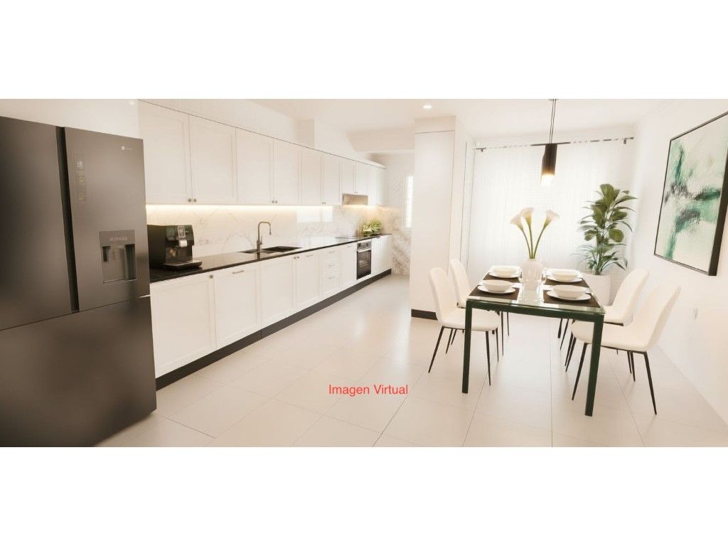 Kitchen of Flat for sale in  Valencia Capital  with Air Conditioner, Oven and Balcony