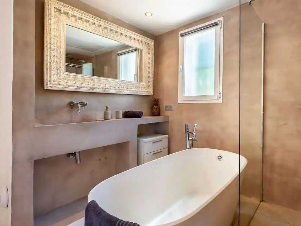 Baño de Casa o chalet de alquiler en Santa Eulària des Riu con Jardín privado, Parquet y Terraza