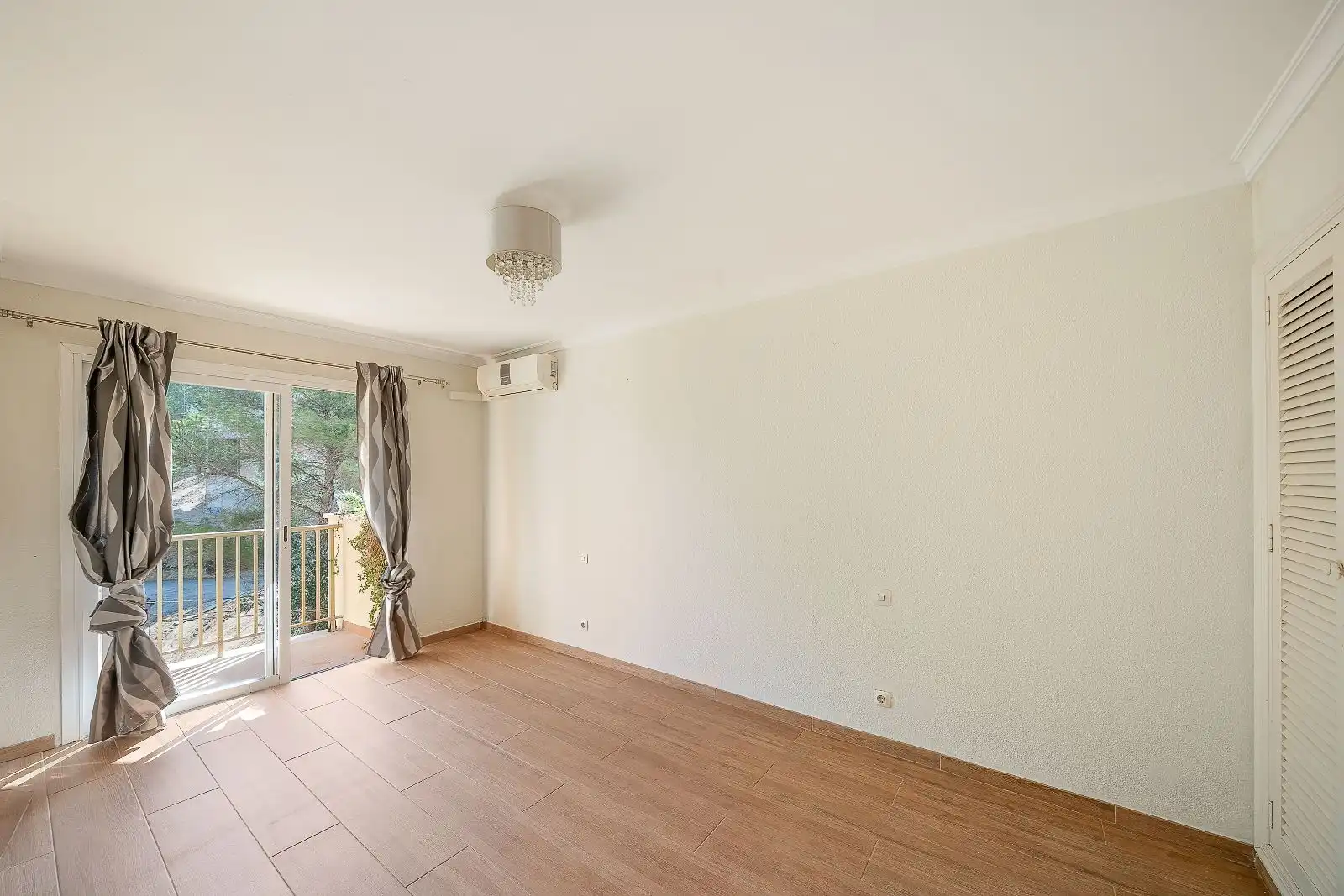 Dormitori de Apartament en venda en Calvià amb Aire condicionat, Calefacció i Jardí privat