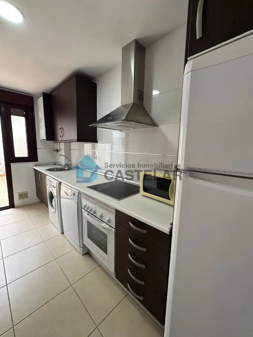 Küche von Wohnung zum Verkauf in Oliva de la Frontera mit Möbliert