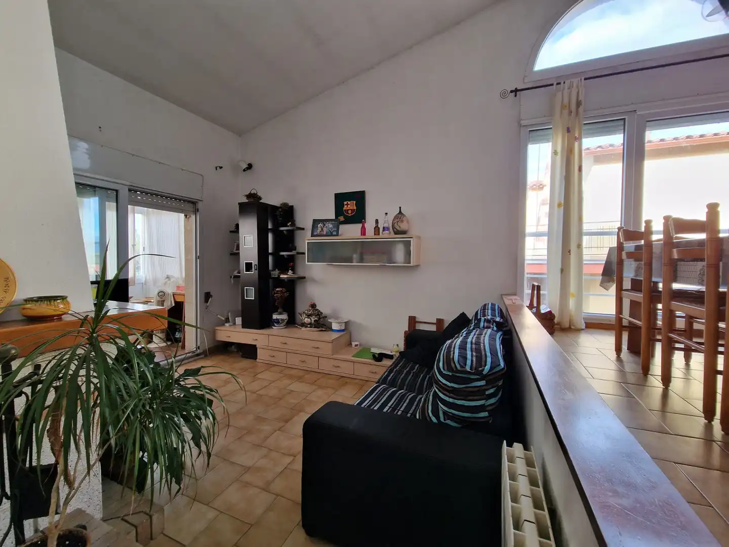 Sala de estar de Casa o chalet en venta en Montmeló con Calefacción y Jardín privado