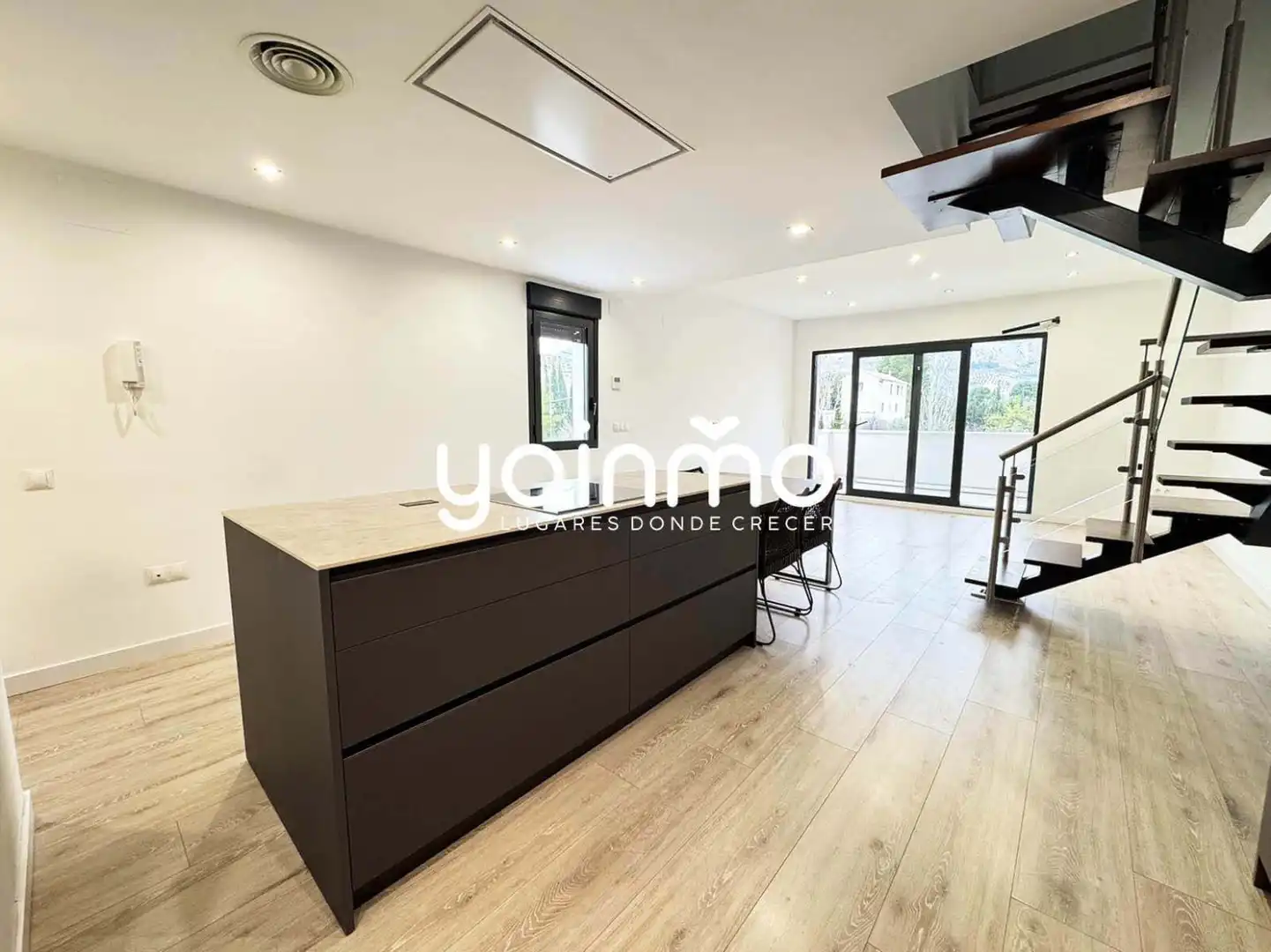 Cocina de Piso en venta en La Guardia de Jaén con Aire acondicionado, Calefacción y Jardín privado