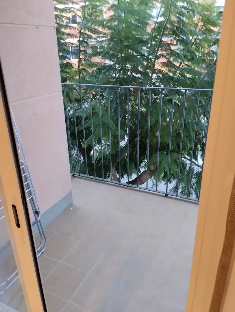 Piso con terraza en venta en Carrer València, imagen 8