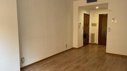 Photo 3 of Flat for rent in C. de Tomás Zumalacárregui, 7, Paseo Sagasta,  Zaragoza Capital