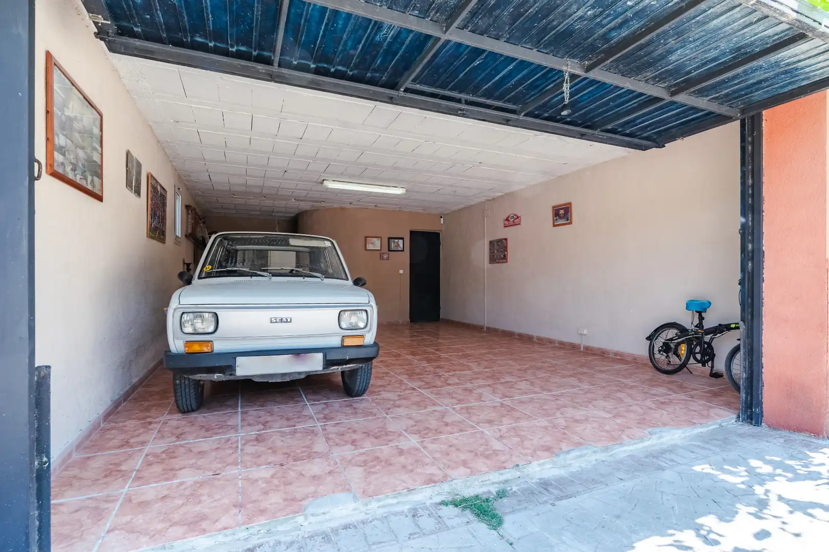 Parking of Houses for sale in La Secuita  with Air Conditioner, Heating and Private garden