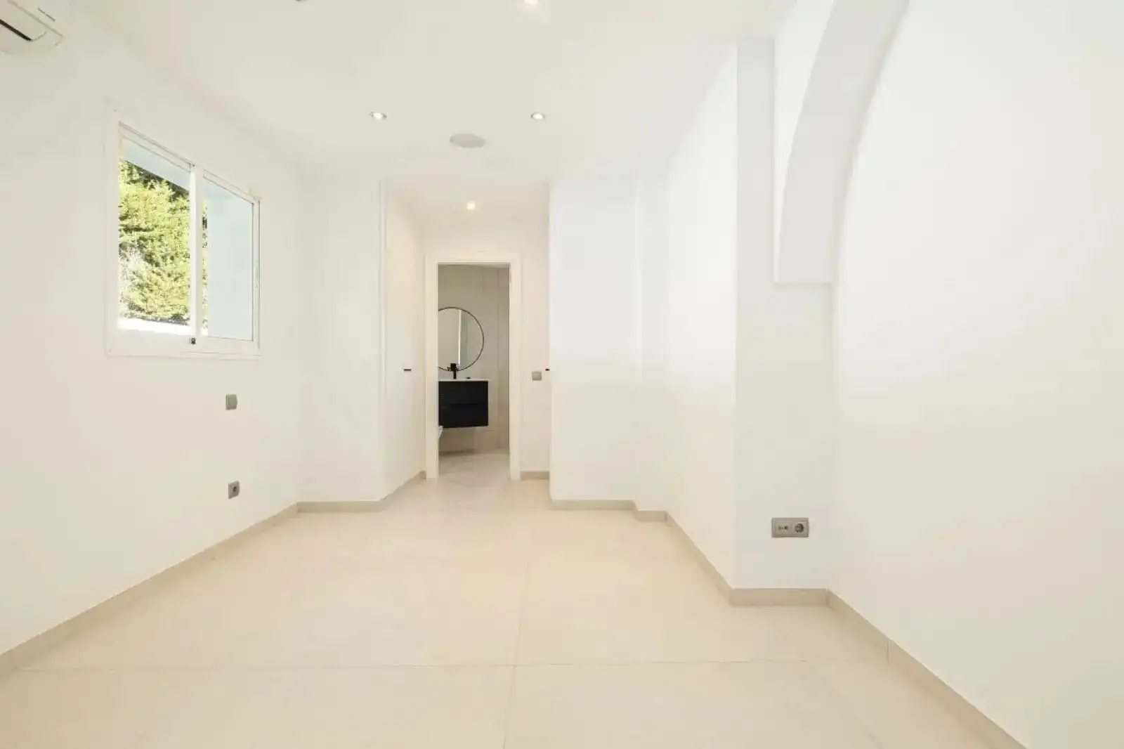Chalet con piscina en venta en Avenida de las Golondrinas, imagen 42