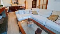 Living room of Flat for sale in Premià de Mar  with Air Conditioner and Terrace