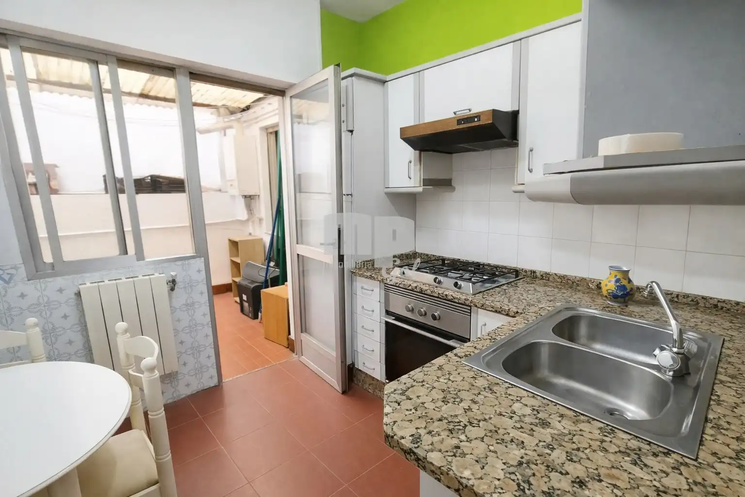 Cocina de Piso en venta en Redondela con Calefacción, Terraza y Balcón