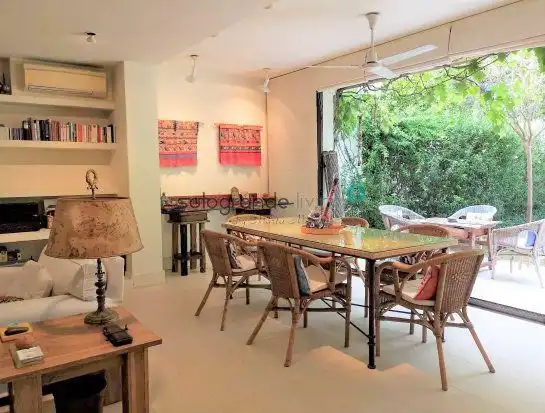 Comedor de Casa adosada de alquiler en Sotogrande con Aire acondicionado, Jardín privado y Terraza
