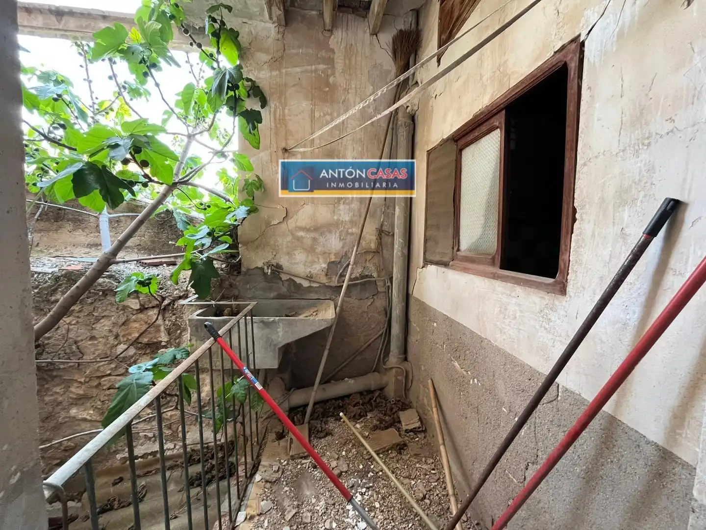 Finca rústica en venta en Novelda