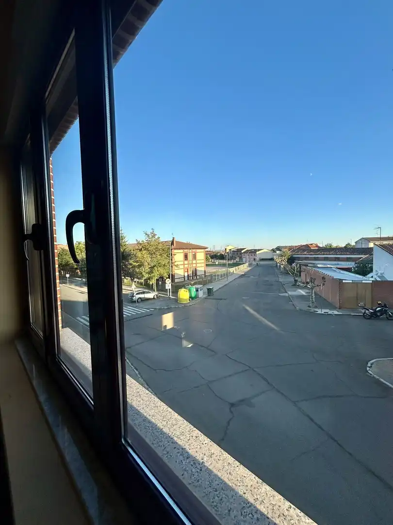 Exterior view of Flat for sale in Villamañán, León