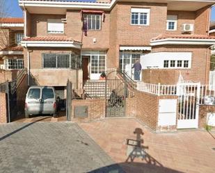 Vista exterior de Casa o xalet en venda en Getafe