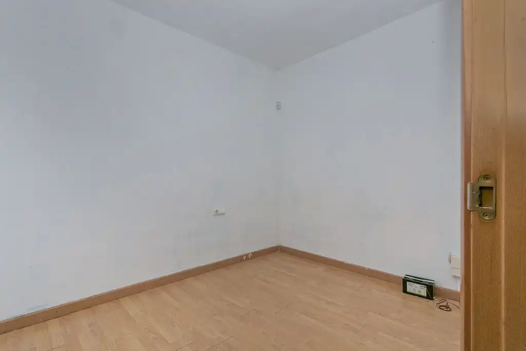 Flat for sale in C/ Safir, Can Fatjó - Sant Jordi Park - Plana del Castell