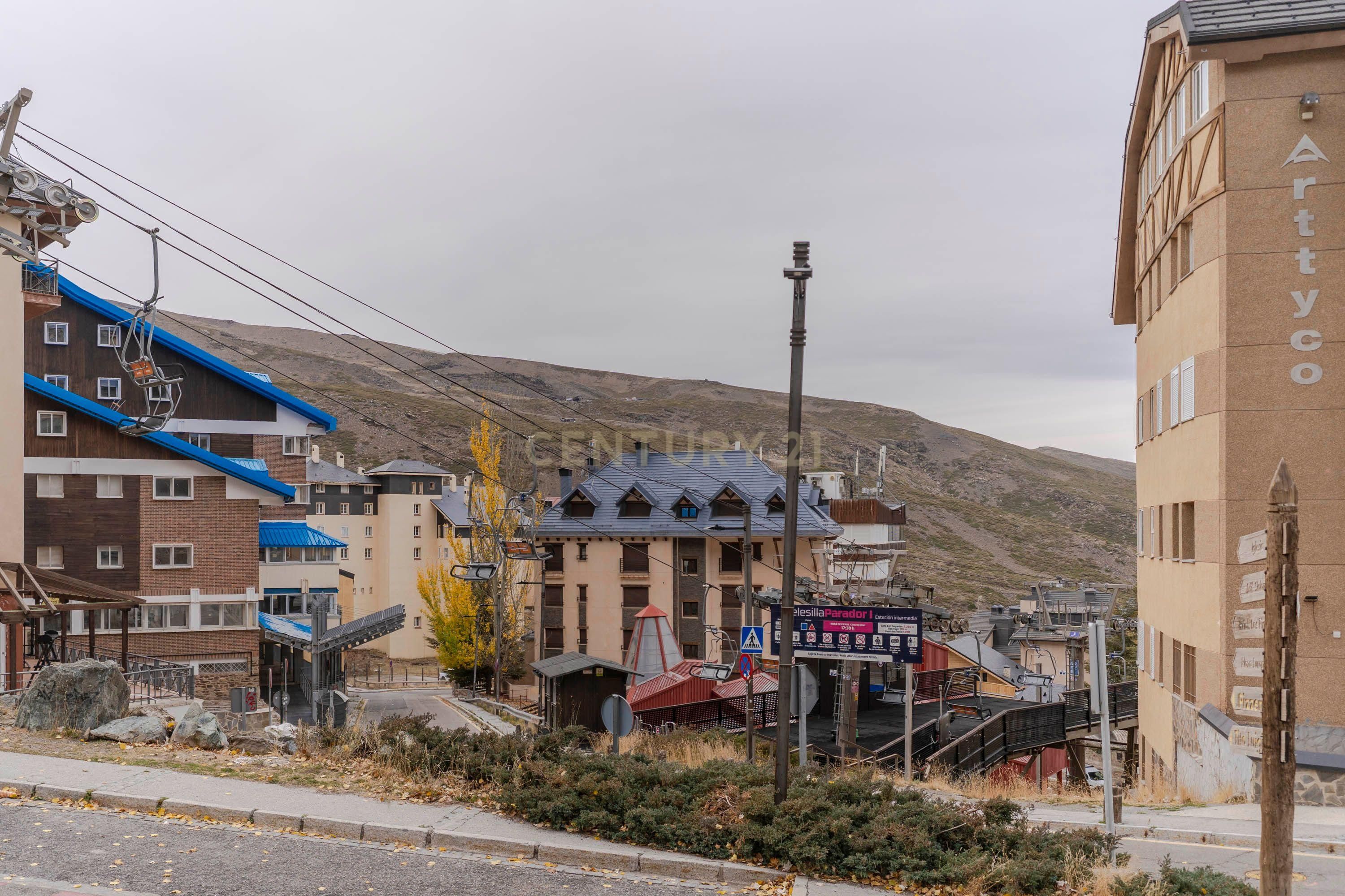 Exterior view of Apartment for sale in Sierra Nevada  with Storage room